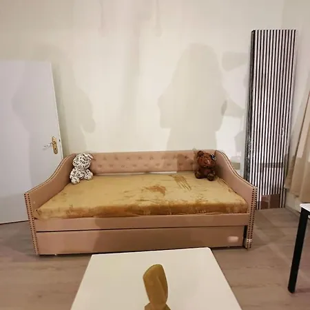 2 Schlafzimmer Waschenspuelmaschine دوسبرغ