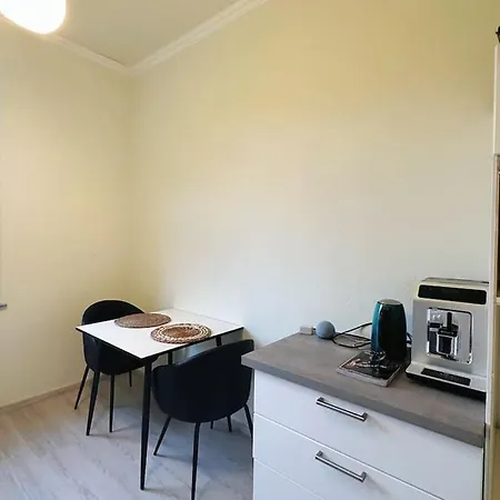 2 Schlafzimmer Waschenspuelmaschine