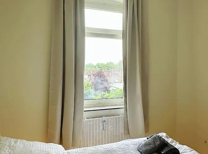 2 Schlafzimmer Waschenspuelmaschine 公寓 *